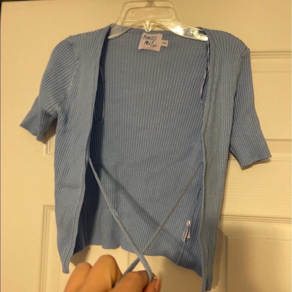 Blue crop top